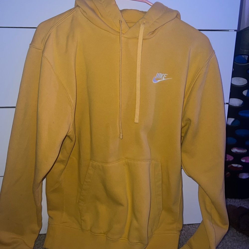 small nike yellow hoodie